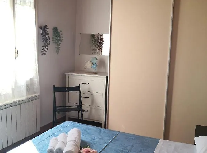 A Due Passi Dal Mare فاراتسي